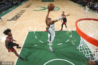 任和球迷的 任和球迷的