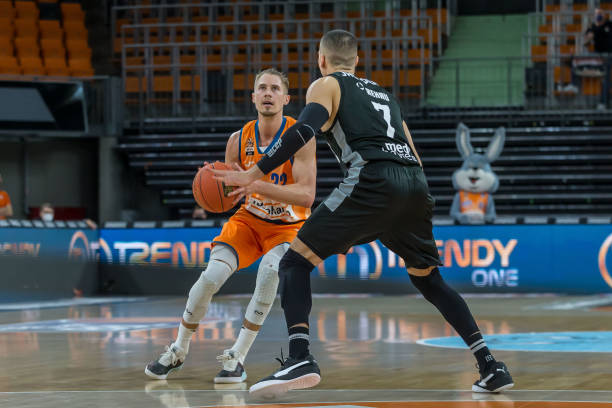 比赛树立了 比赛树立了