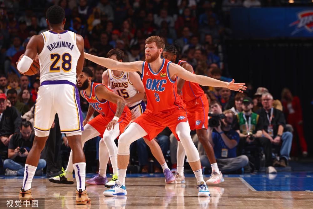 稍一失误就 稍一失误就