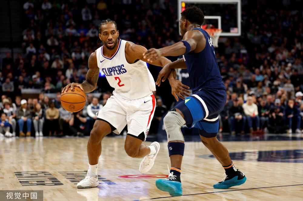 鹤立鸡群 鹤立鸡群